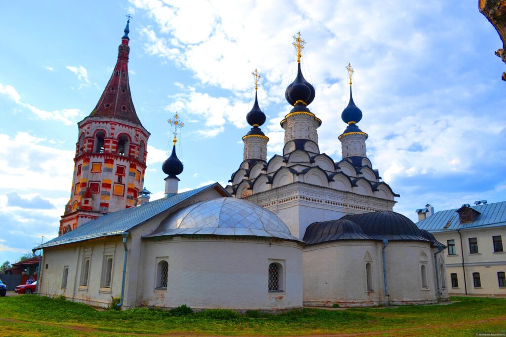 Лазаревская церковь в Суздале после реставрации